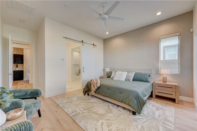 406 Nine Mile Creek Drive, Las Vegas, NV 89138