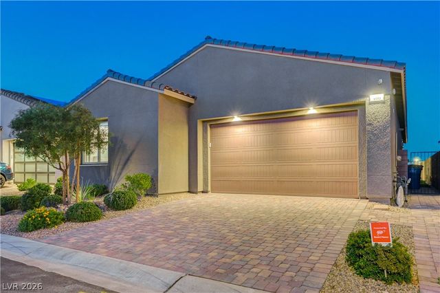 406 Nine Mile Creek Drive, Las Vegas, NV 89138