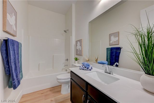 406 Nine Mile Creek Drive, Las Vegas, NV 89138