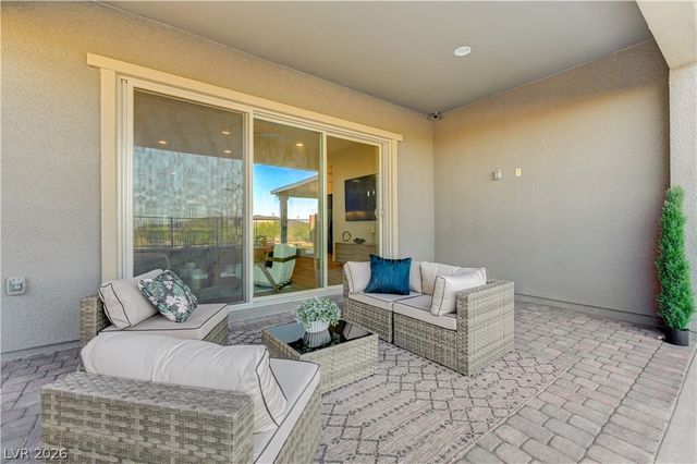 406 Nine Mile Creek Drive, Las Vegas, NV 89138