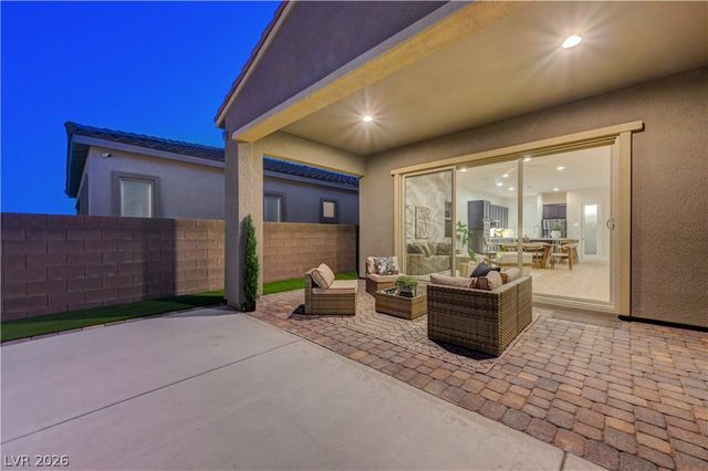 406 Nine Mile Creek Drive, Las Vegas, NV 89138