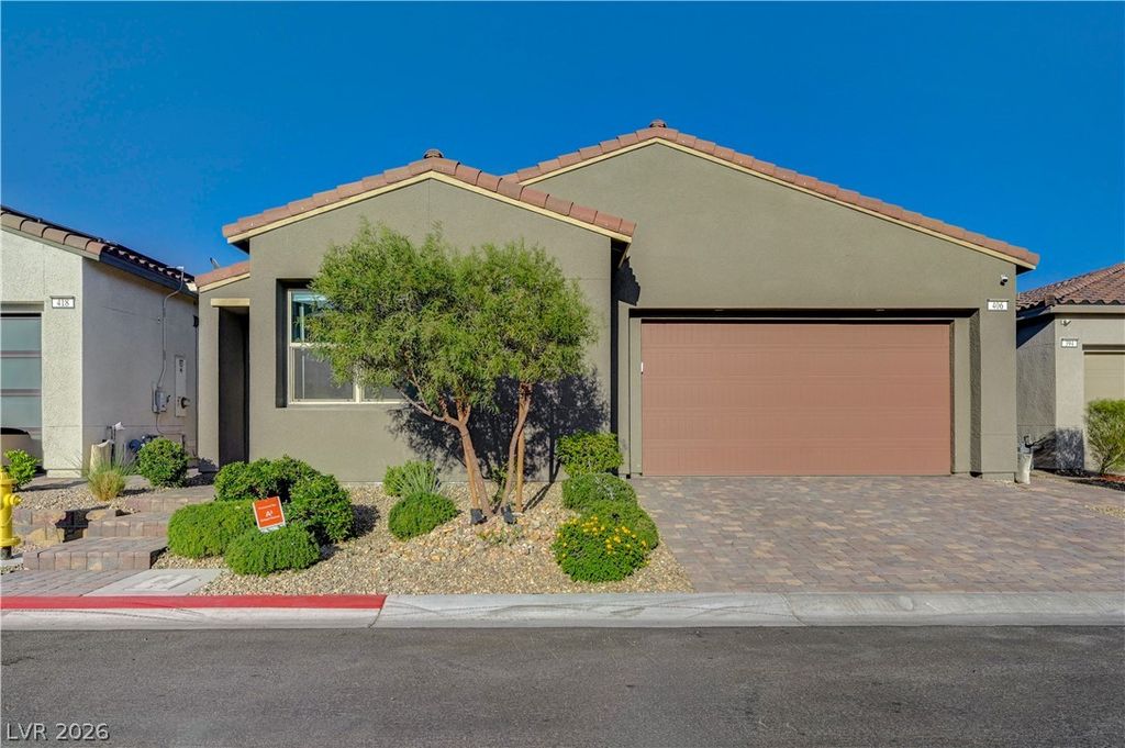 406 Nine Mile Creek Drive, Las Vegas, NV 89138