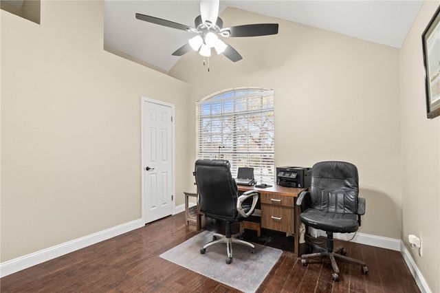 4446 Lake Superior Dr, Corpus Christi, TX 78413