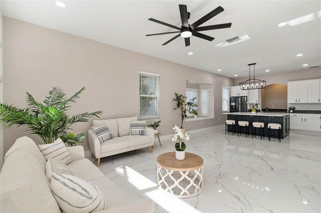 13858 CAYWOOD POND DRIVE, Windermere, FL 34786