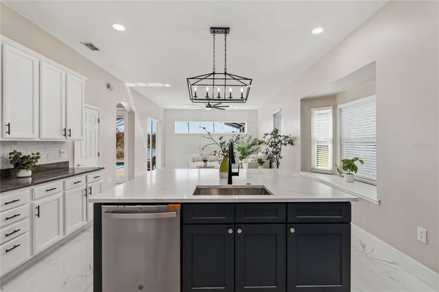 13858 CAYWOOD POND DRIVE, Windermere, FL 34786