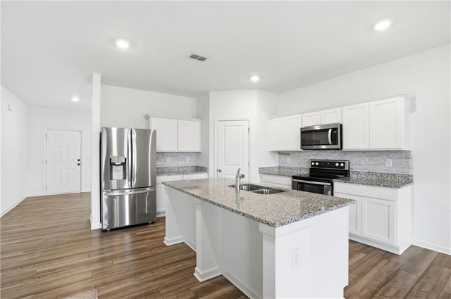 395 Knightsbridge Lane, Winder, GA 30680