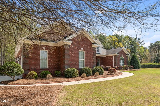 104 Westchase Run, Sanford, NC 27330