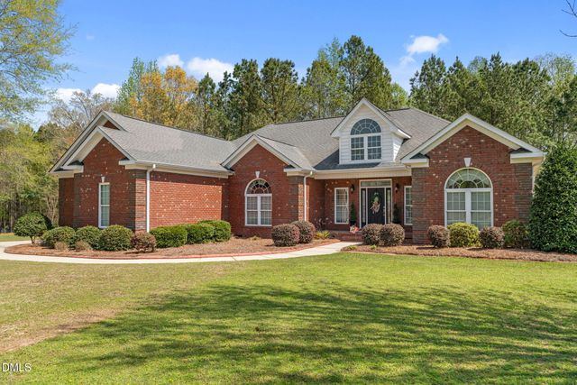 104 Westchase Run, Sanford, NC 27330