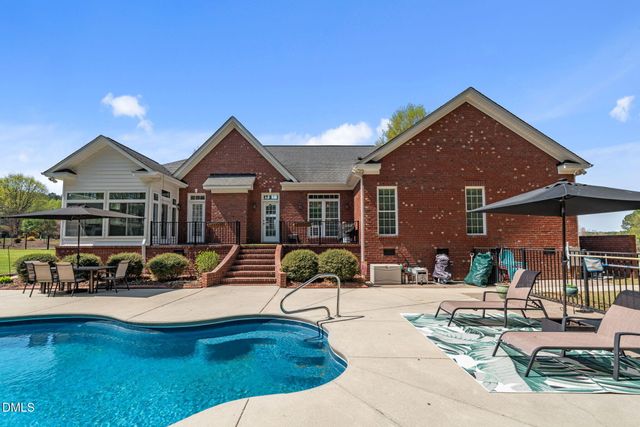 104 Westchase Run, Sanford, NC 27330