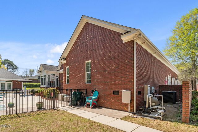 104 Westchase Run, Sanford, NC 27330