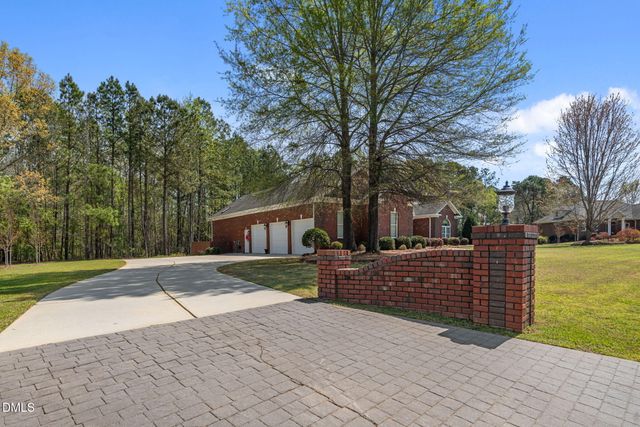 104 Westchase Run, Sanford, NC 27330