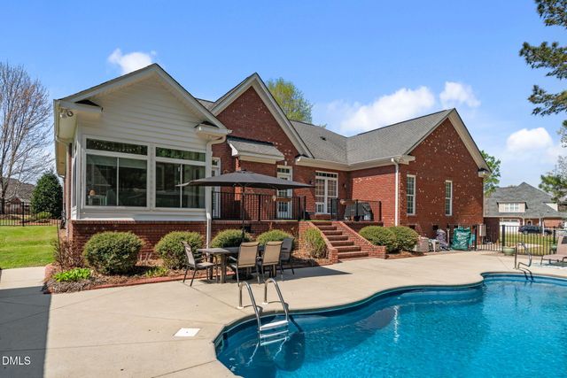 104 Westchase Run, Sanford, NC 27330