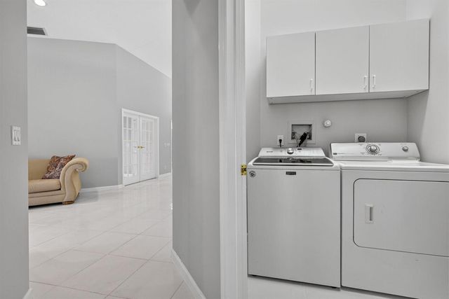1052 W Shore Drive, West Palm Beach, FL 33406