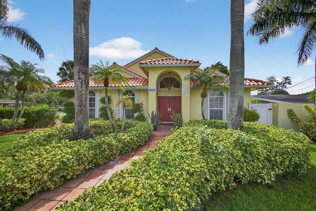 1052 W Shore Drive, West Palm Beach, FL 33406