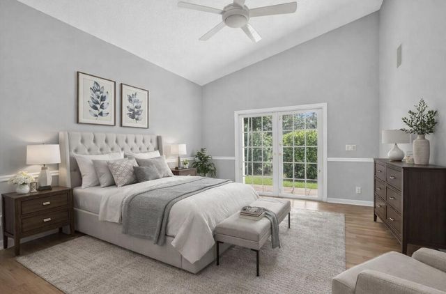 1052 W Shore Drive, West Palm Beach, FL 33406