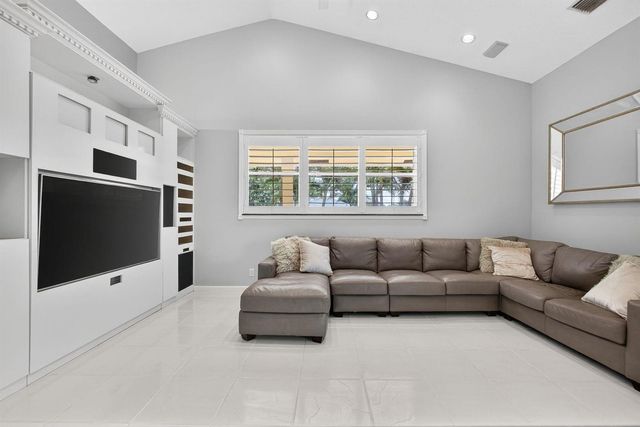 1052 W Shore Drive, West Palm Beach, FL 33406
