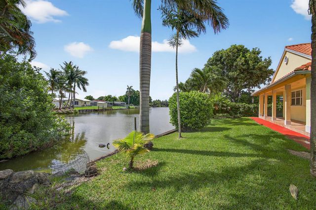 1052 W Shore Drive, West Palm Beach, FL 33406