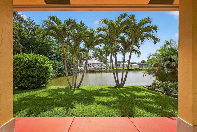1052 W Shore Drive, West Palm Beach, FL 33406