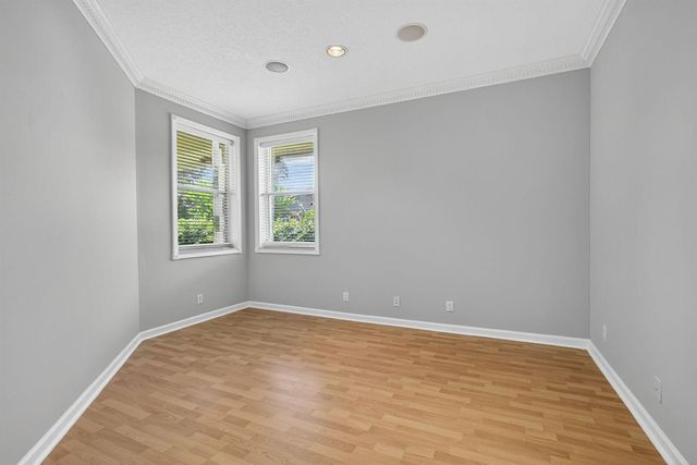 1052 W Shore Drive, West Palm Beach, FL 33406