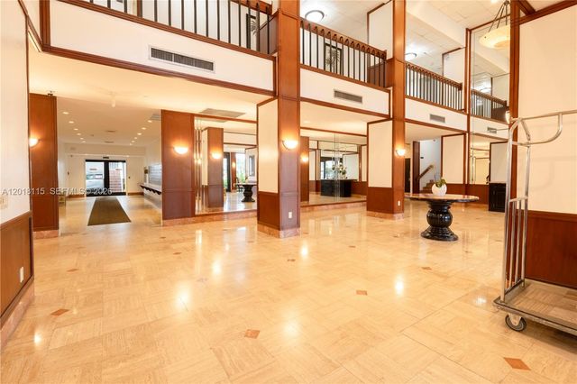 2851 NE 183rd St 504E, Aventura, FL 33160