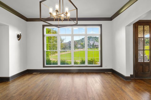 2713 Deer Haven Ct, Franklin, TN 37067