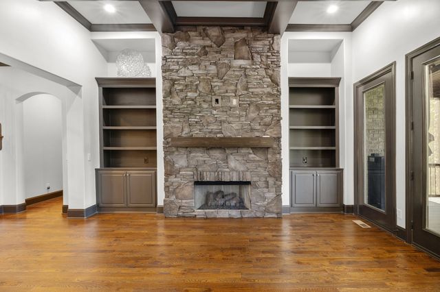 2713 Deer Haven Ct, Franklin, TN 37067