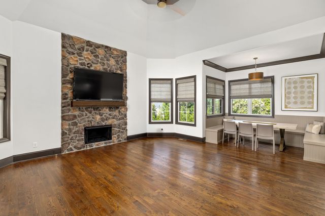 2713 Deer Haven Ct, Franklin, TN 37067