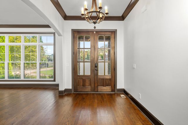2713 Deer Haven Ct, Franklin, TN 37067