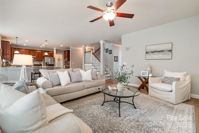 523 North Oak Drive, Huntersville, NC 28078