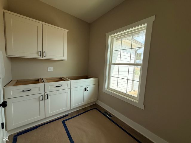 6 Pine Hills Court, Crawfordsville, IN 47933