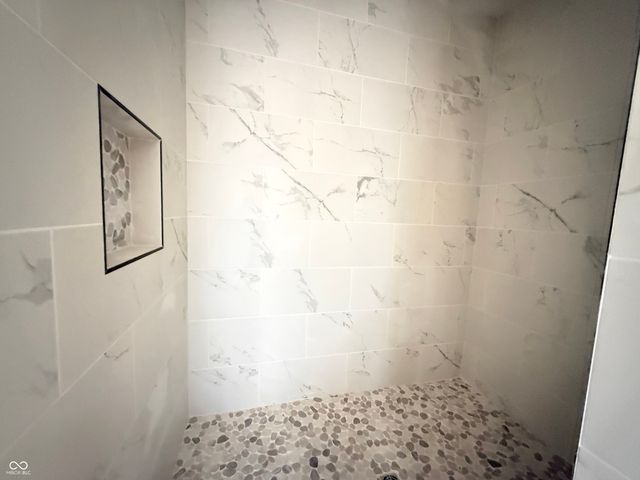 6 Pine Hills Court, Crawfordsville, IN 47933