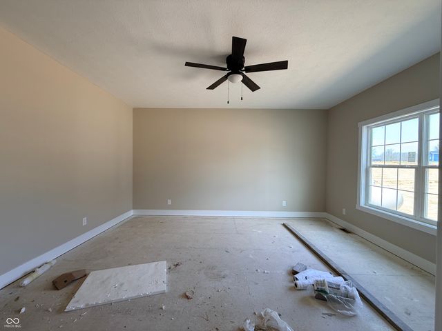 6 Pine Hills Court, Crawfordsville, IN 47933