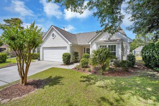 4 Lake Linden Pl, Bluffton, SC 29910