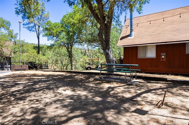 6265 Nacimiento Shores 2, Bradley, CA 93426