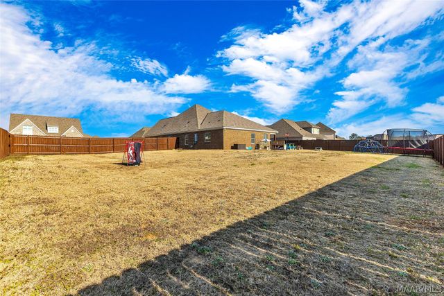 215 Midland Drive, Wetumpka, AL 36093