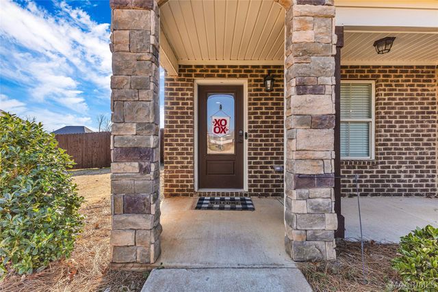 215 Midland Drive, Wetumpka, AL 36093