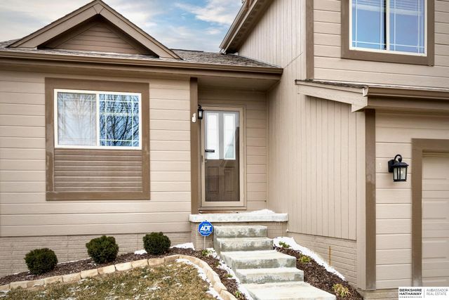 5311 S 195th Street, Omaha, NE 68135