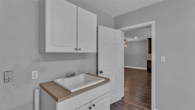 508 N SAINT CLOUD AVENUE, Valrico, FL 33594