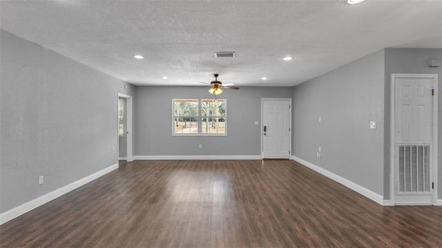 508 N SAINT CLOUD AVENUE, Valrico, FL 33594