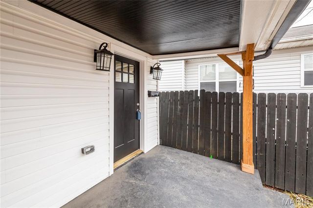 6815 Wise Avenue, St Louis, MO 63139