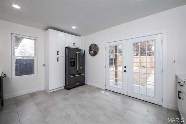 6815 Wise Avenue, St Louis, MO 63139