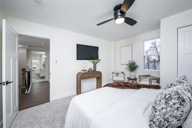 6815 Wise Avenue, St Louis, MO 63139