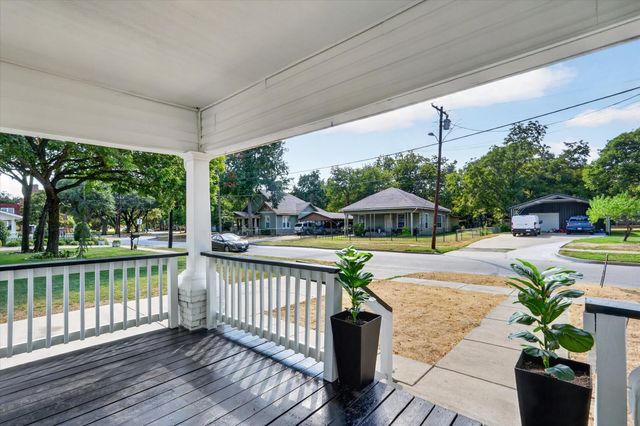 906 N Catherine Street, Terrell, TX 75160