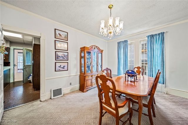 165 S Eagle Street, Geneva, OH 44041