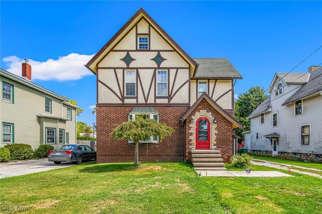 165 S Eagle Street, Geneva, OH 44041