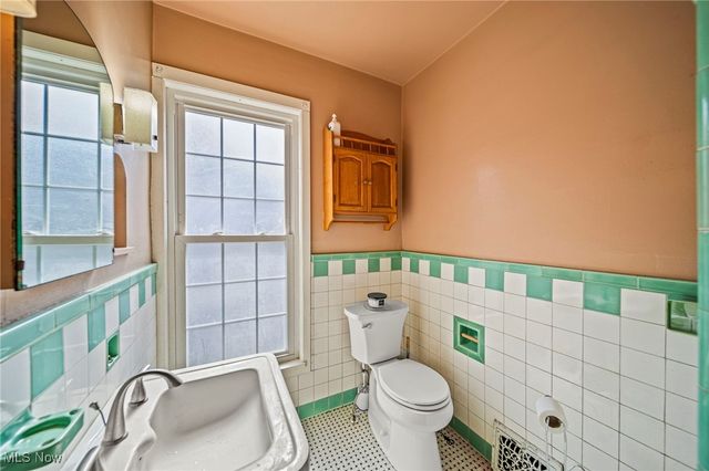 165 S Eagle Street, Geneva, OH 44041