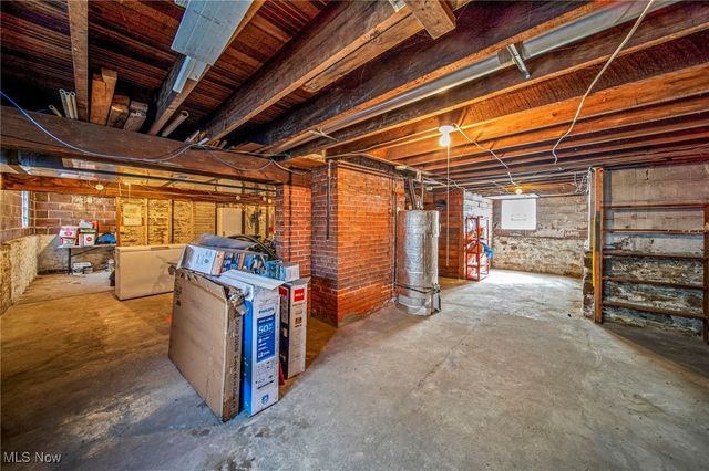 165 S Eagle Street, Geneva, OH 44041