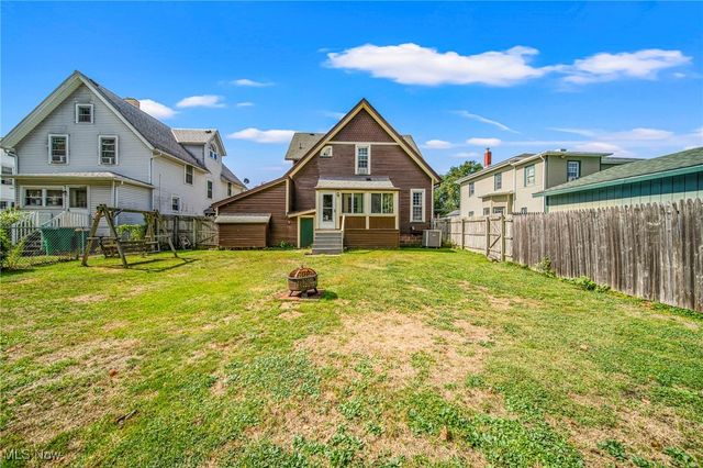 165 S Eagle Street, Geneva, OH 44041