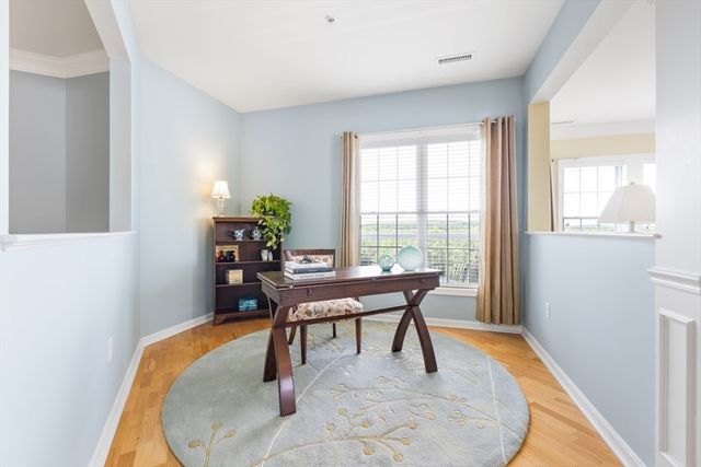 9 Morgan Dr 309, Natick, MA 01760