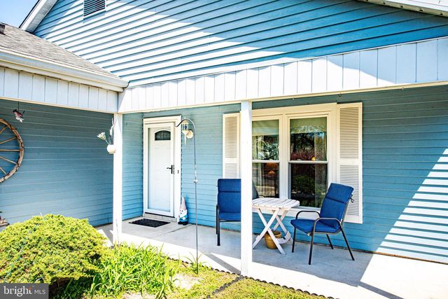 20 COTHERSTONE DR, Southampton, NJ 08088